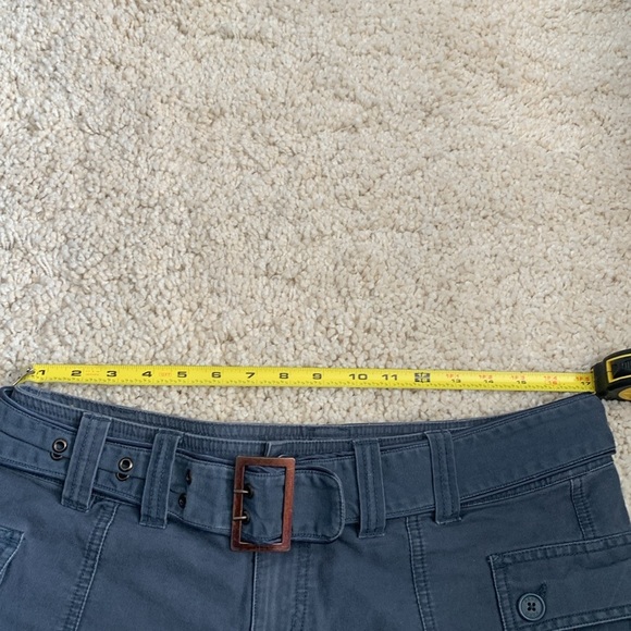 Aeropostale woman’s corduroy belted shorts size 9/10 - Picture 9 of 9